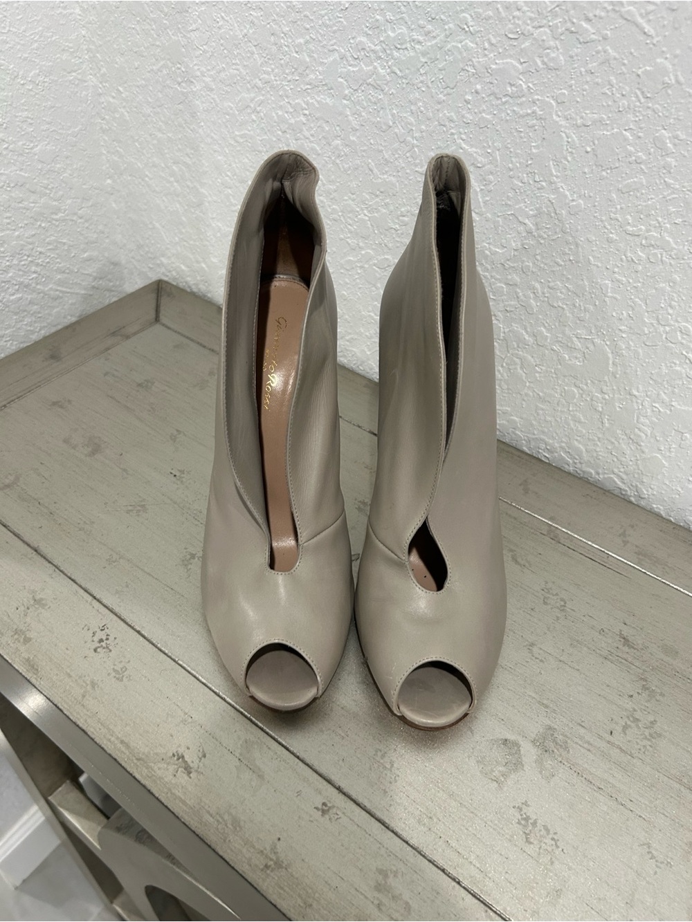 Gianvitto Rossi Vamp bootie size 42